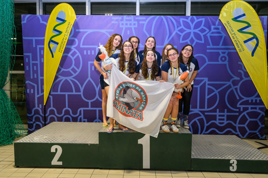 Aminata participou no Meeting Internacional do Porto em natação artística