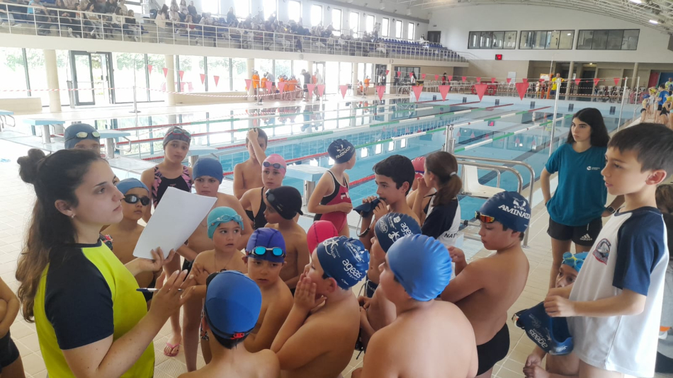 Aminata participou no encontro de Escolas de Natação